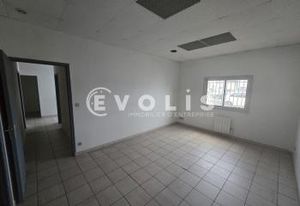 Location bureaux La Norville - Proche RER C et RN20