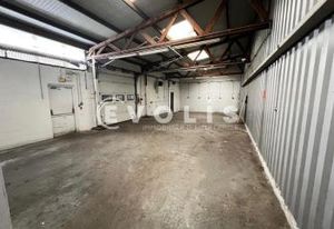 Location local d'activité Wissous - Proche A6/A6b et RER C