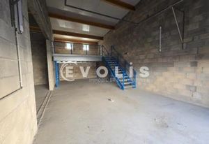 Locaux d'activité à vendre Brières-les-Scellés - Accès sécurisé