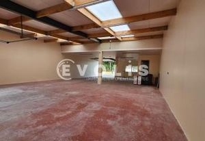Location local d'activité Savigny-sur-Orge - RER C et accès A6