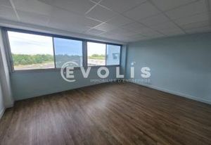 Location bureaux Evry-Courcouronnes - Proche RER D et Tram T12