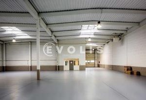 Location local d'activité Sainte-Geneviève-des-Bois - Proche RER C