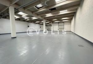 Location locaux d'activité Evry-Courcouronnes - Divisible dès 305 m²