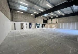 Location local d'activité Saint-Fargeau-Ponthierry - Divisible dès 65 m²