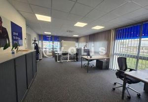 Location bureaux Palaiseau - Proche RER B, Massy-TGV et Grand Paris Express