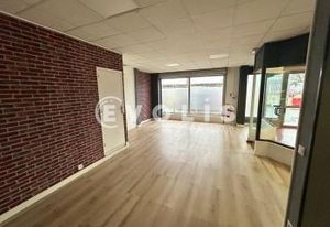 Location local commercial Ormoy (91) - Axe très fréquenté