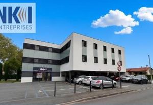 Vente bureaux Grenade-sur-Garonne - Proche bus et axes routiers