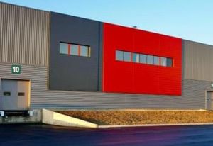 Location cellules activité Louvres - Proche RER, Transilien et bus