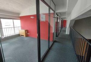 Location bureaux Bordeaux - Proche Tram B et Bassins à Flot