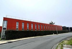 Location bureaux Canéjan - Proche A63, parking sécurisé