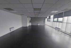 Location bureaux Bordeaux Bastide - Proche Tram et Pont Chaban