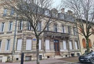 Location bureaux Bordeaux - Proche Tram D et Parc Bordelais