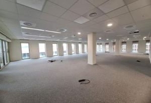 Bureaux à sous-louer Bordeaux Belvédère - Proche tram et gare Saint-Jean