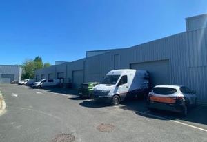 Local d'activité à vendre Bassens - Proche A10 et rocade