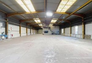 Location entrepôt Vénissieux - Bâtiment indépendant 1475 m²