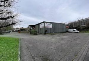 Location entrepôt Champagne-au-Mont-d'Or - Accès poids lourds