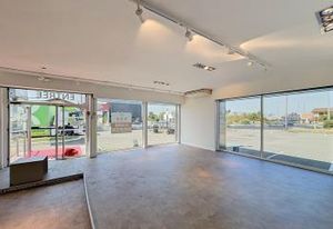 Location local commercial Saint-Priest - Route de Grenoble