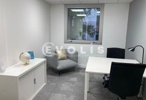 Bureau fermé dans centre d'affaires - Bordeaux - Place Ravezies - Transports en commun
