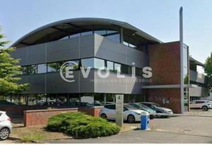 Location bureaux Mérignac - Proche bus Lindbergh et Becquerel