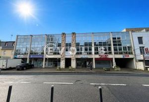 Bureaux à louer Mérignac centre - Tram et bus à proximité