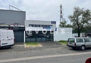 Location bureaux Bordeaux - Proche rocade et tram Berges de la Garonne