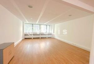 Bureau à vendre - 940 m²