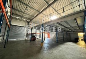 Location bureaux Bordeaux - Quai extérieur et accès véhicules