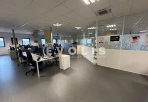 Location bureaux Bordeaux - Tram Emile Counord et Place Europe