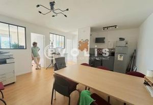 Bureaux rénovés à vendre Bordeaux Cauderan