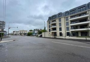 Vente bureau Gisors centre-ville - Proche gare SNCF