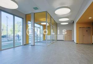 Bureaux à louer Villeneuve-d'Ascq - Proche tramway, métro et axes autoroutiers