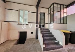 Location bureaux Cachan - Proche RER, bus et Grand Paris Express