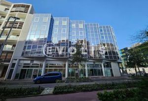 Location bureaux RDC Montrouge - Proche RER B, tram T3a et bus