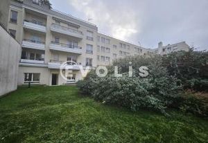 Vente bureaux Montrouge - Métro Barbara et bus à proximité