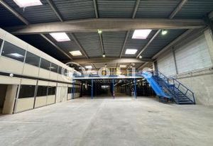 Location entrepôt & bureaux L'Hay-les-Roses - Métro ligne 14 et A86