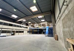 Location entrepôt & bureaux L'Hay-les-Roses - Métro ligne 14 et A86