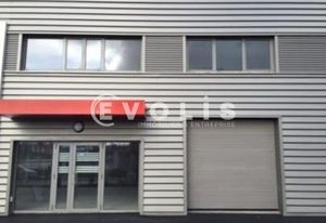 Location local d'activité Villeneuve-la-Garenne - Proche RER et Grand Paris Express