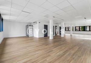Location bureaux Levallois-Perret - Proche transports et périphérique