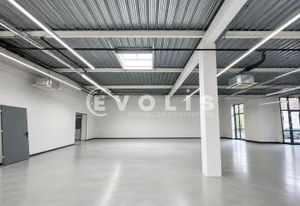 Bureaux et locaux d'activité à louer Nanterre - Ascenseur & sécurité