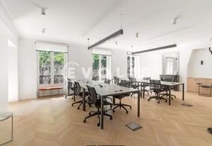 Bureaux modernes Paris 8 - Métro Miromesnil - Bus Haussmann