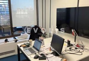 Coworking Paris 16 - Porte Maillot - RER C/E & Métro 1