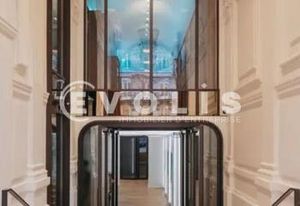 Bureaux flexibles Paris 8 - Métro Miromesnil - Haussmannien