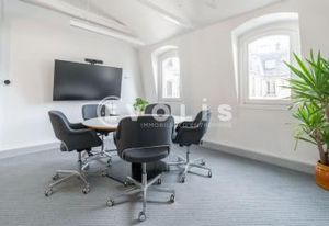 Bureaux opérés Paris 9 - Métro Place de Clichy - Pigalle