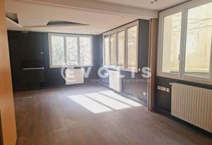 Bureaux à vendre/location Paris 18 - Métro Guy Môquet, Tram T3b