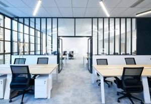 Bureaux lumineux Paris 9 - Gare Saint-Lazare - Métro Havre-Caumartin