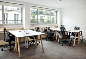 Bureaux prestige Paris 8 - Place de Clichy - Métro Europe