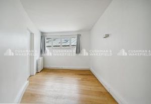 Bureaux à louer Paris 14 - Proche métro Alésia et RER Denfert-Rochereau