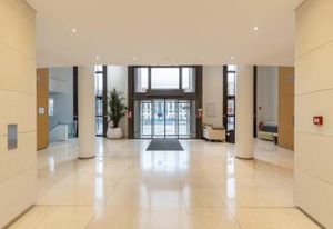 Location bureaux Paris 14 - Proximité Gare Montparnasse et Métro