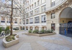 Bureaux à louer Paris 2, proche Place de la Bourse et métros Bonne Nouvelle et Sentier