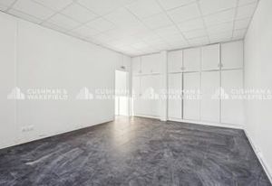 Location bureaux Paris 10 - Proche gares et commerces